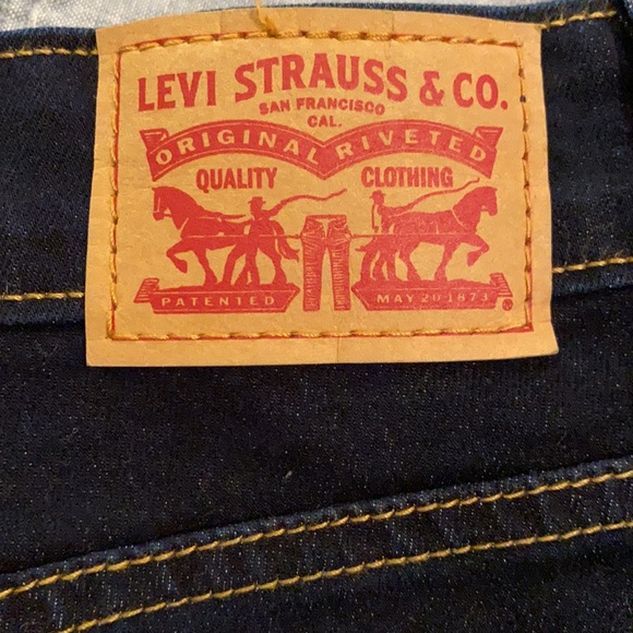Levi’s Skinny Jeans - Picture 5 of 6